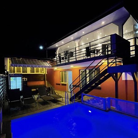 Casa Clau Hotel Orşova Buitenkant foto