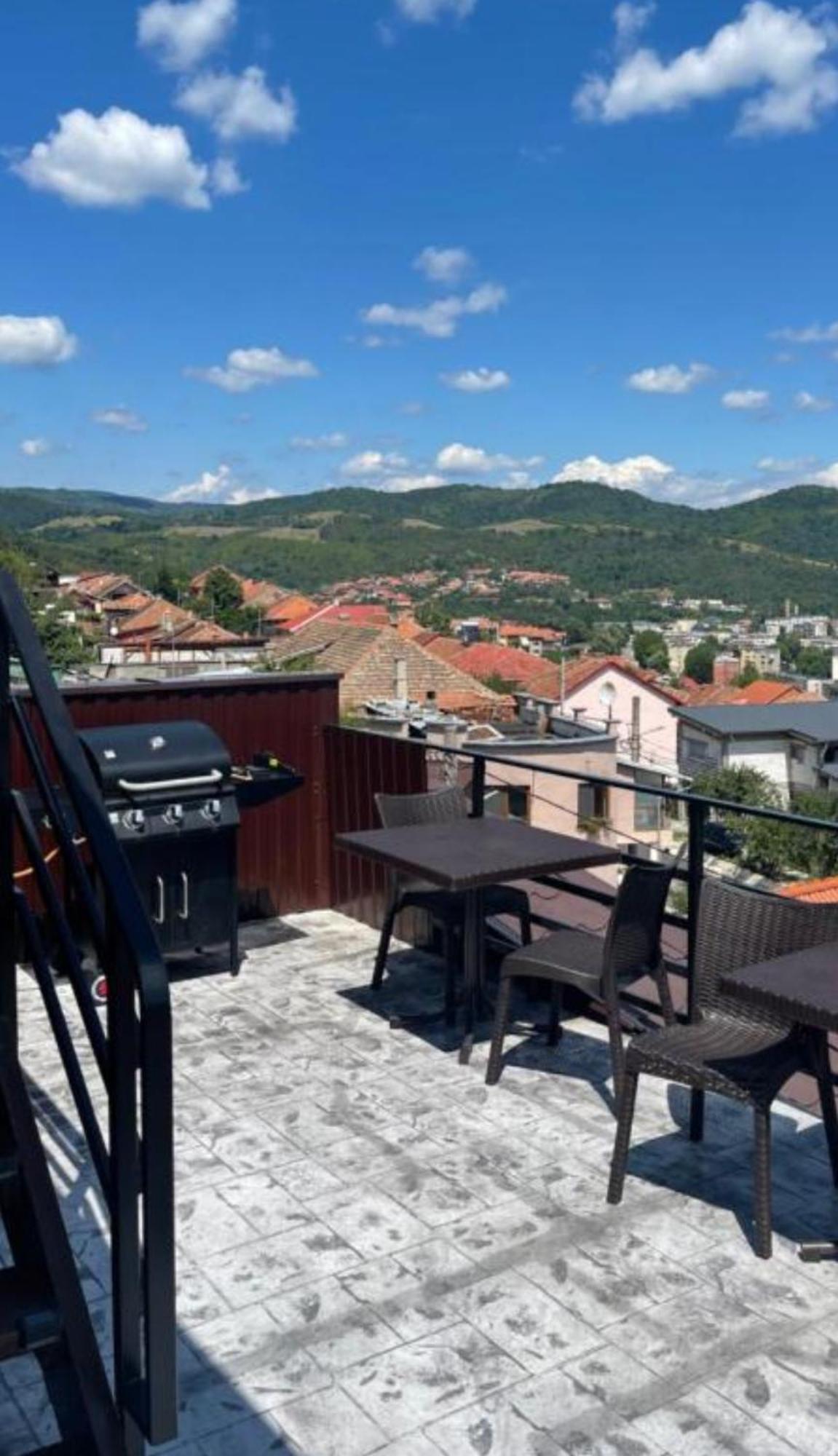 Casa Clau Hotel Orşova Buitenkant foto