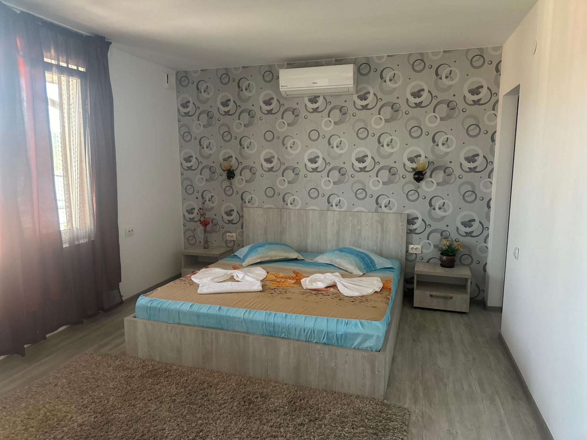 Casa Clau Hotel Orşova Buitenkant foto