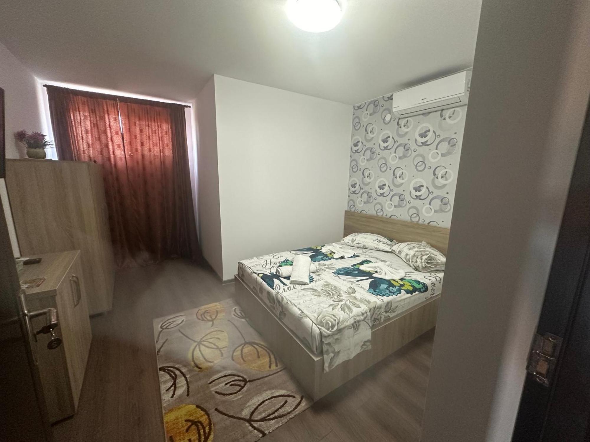 Casa Clau Hotel Orşova Buitenkant foto